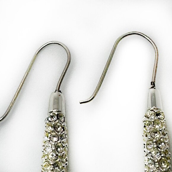 VINTAGE - High End Costume Jewelry - Fishhook Dangle Earrings - Picture 7 of 9